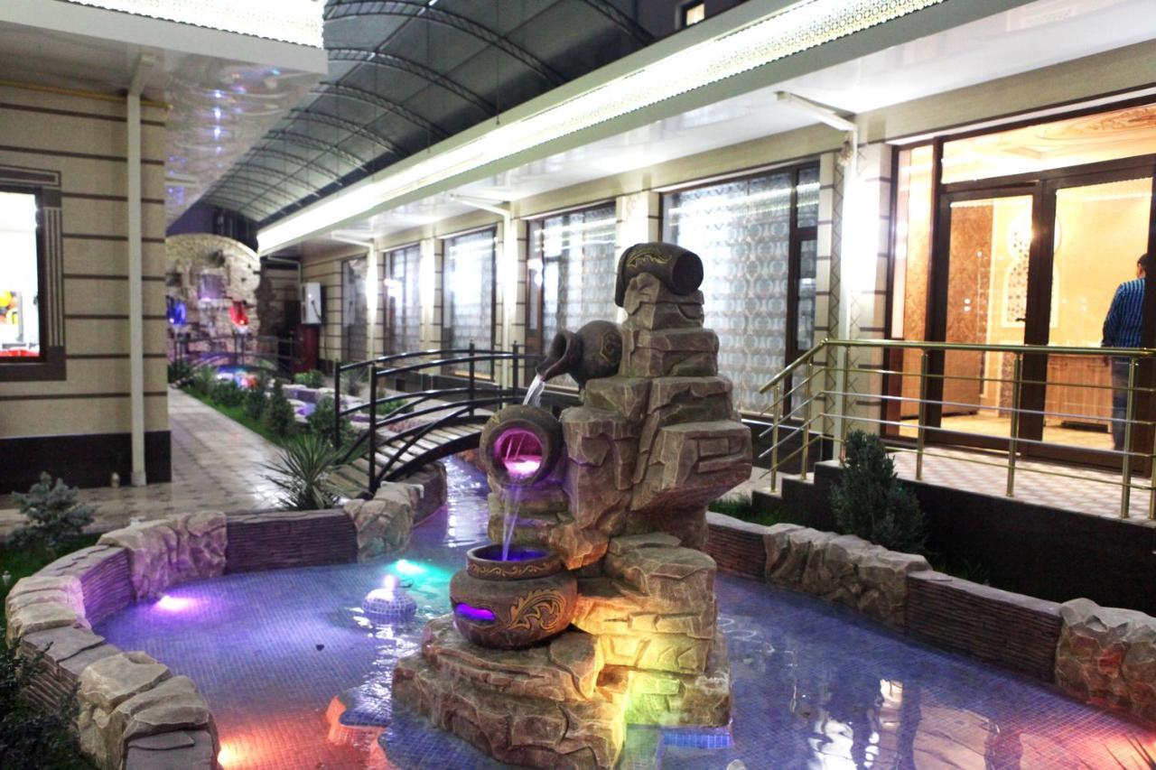 Hotel Naxshab Qarshi Exteriör bild