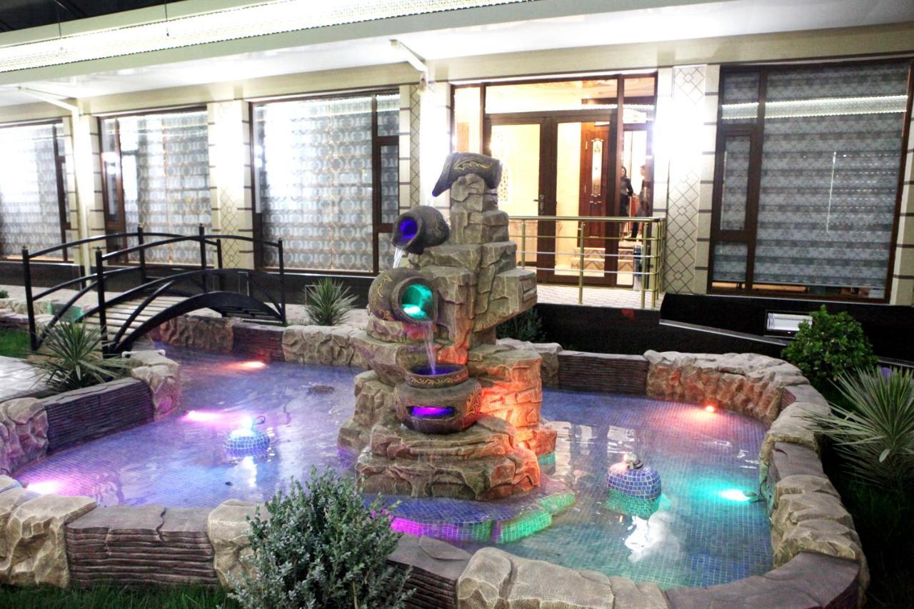 Hotel Naxshab Qarshi Exteriör bild