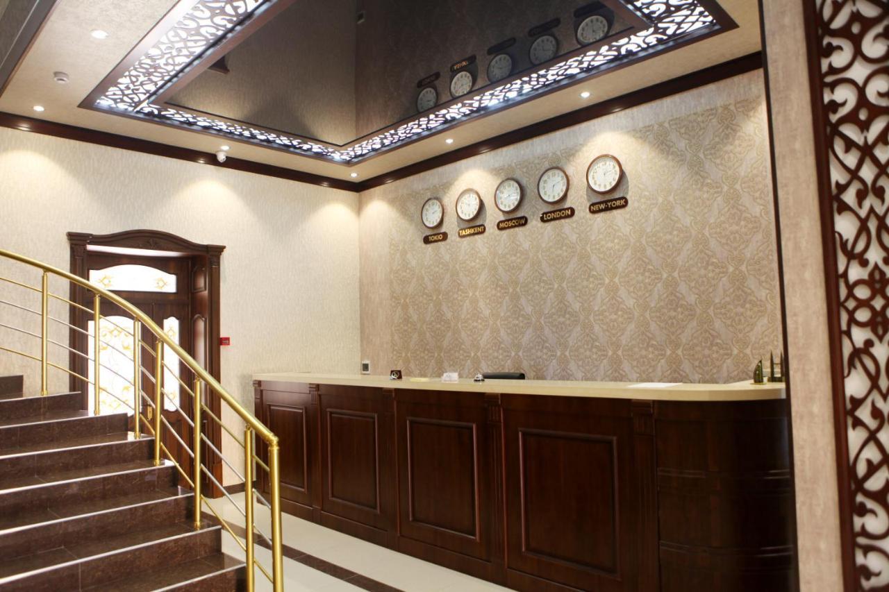 Hotel Naxshab Qarshi Exteriör bild