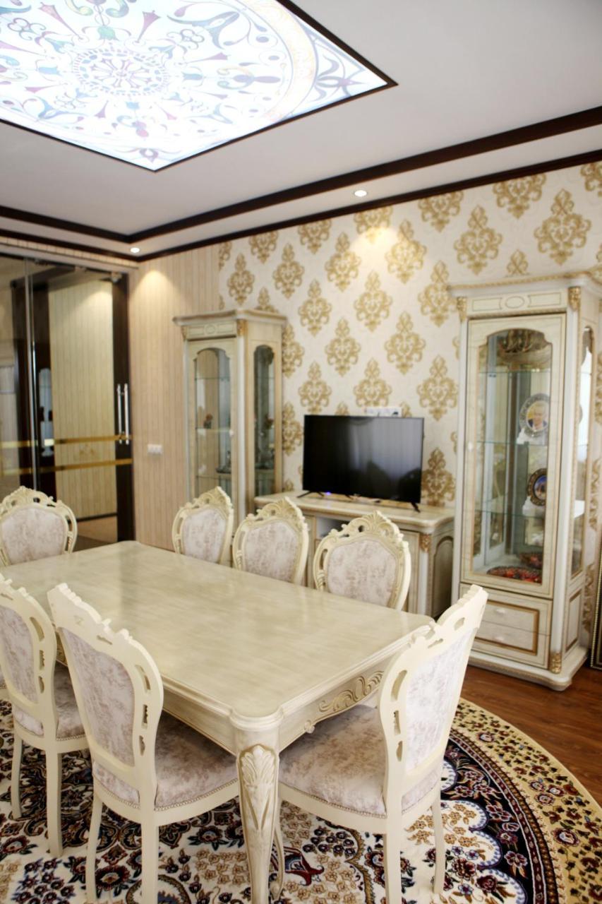 Hotel Naxshab Qarshi Exteriör bild